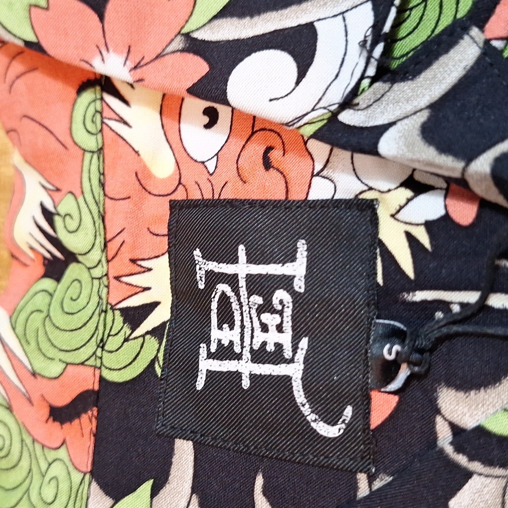 New Ed Hardy Chinese Dragon Hawaiian Button Up Shirt Shortsleeve Small - Picture 3 of 9